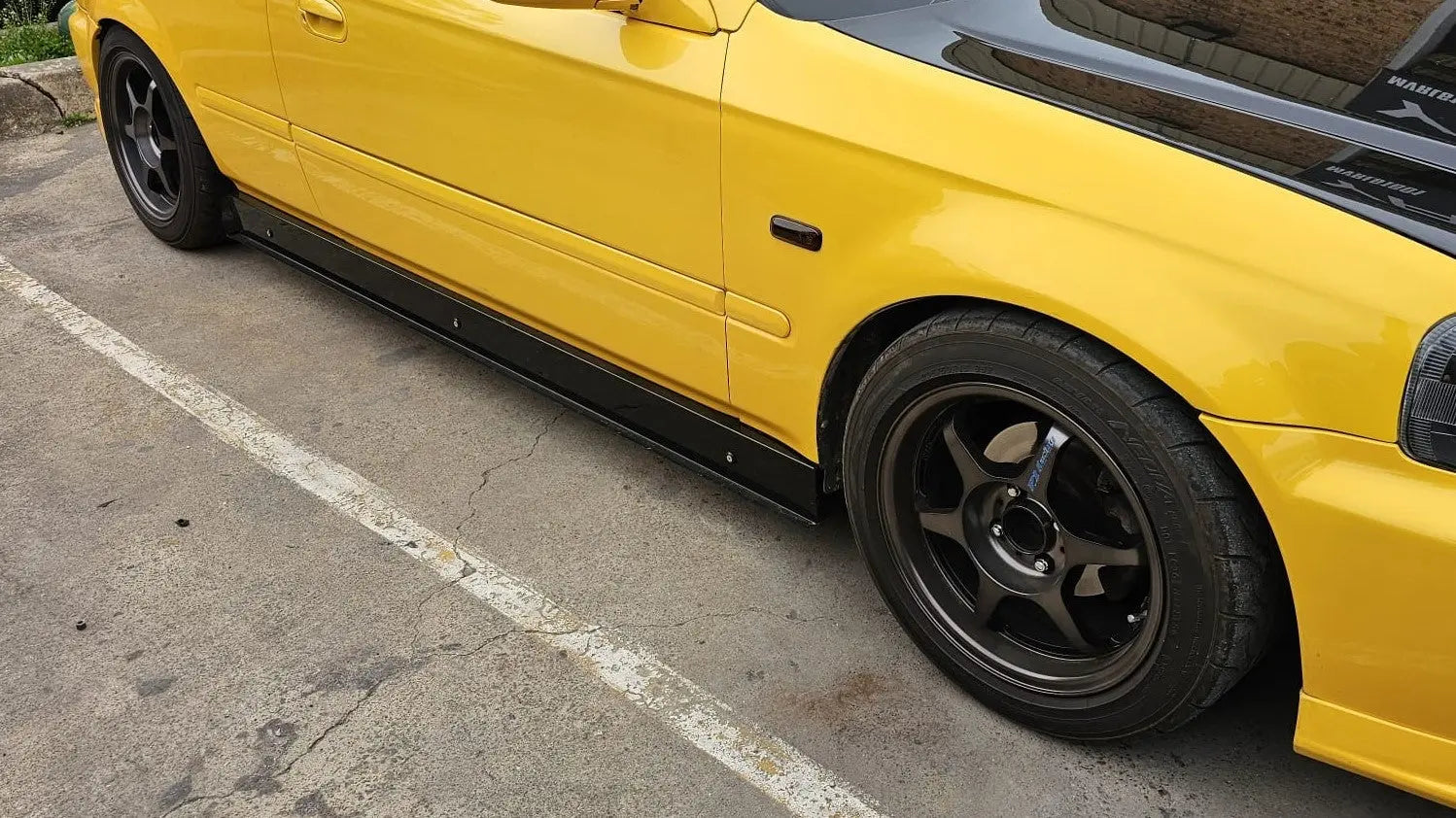 EK Civic Hatch SIDE SKIRT 3-5" (SATIN BLACK POWDERCOATED) CIRCUITWORXS